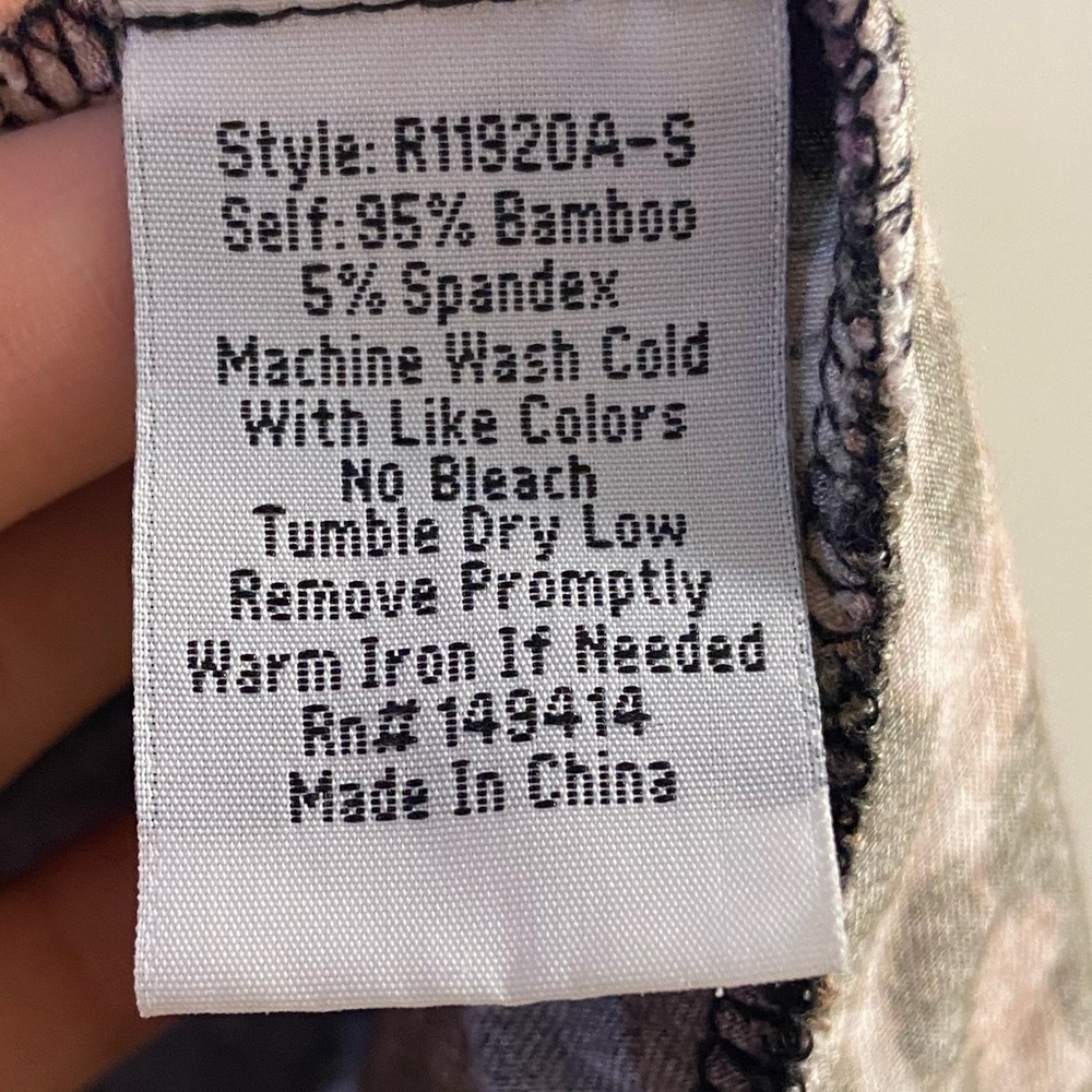 Johnny Was Regal Rose Leopard Print‎ Bamboo Top XL - Picture 9 of 9